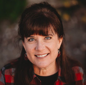 Meet your Posher, Jenifer